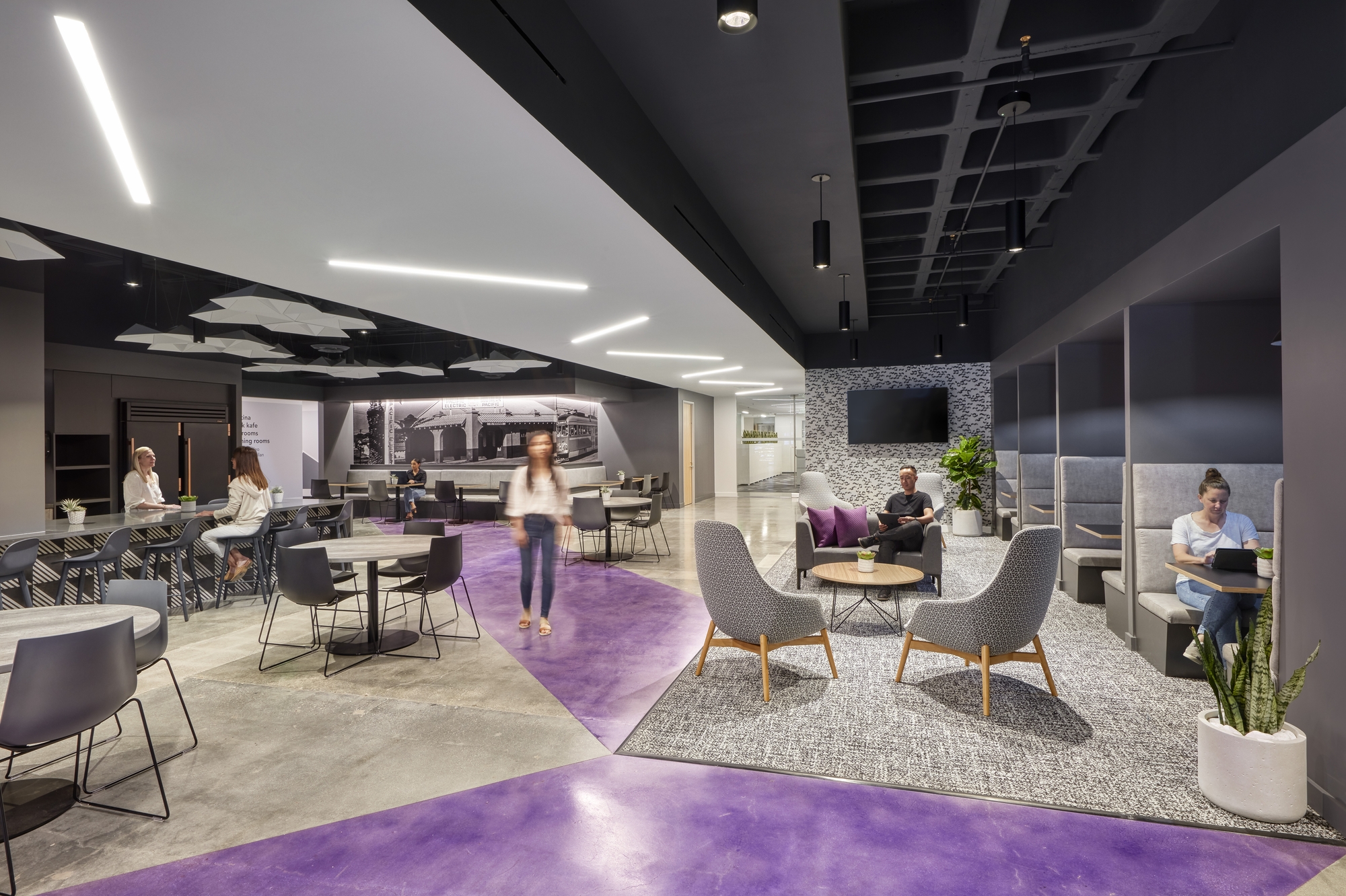 Kinecta Offices - Los Angeles | Office Snapshots