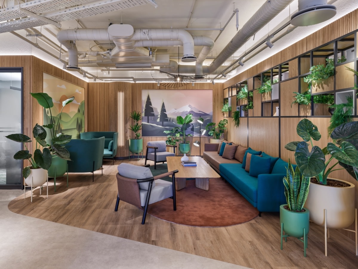 Rönesans Holding Offices - Istanbul | Office Snapshots