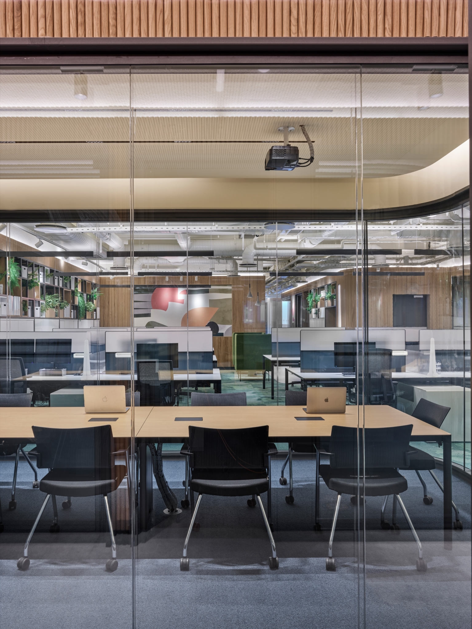 Rönesans Holding Offices - Istanbul | Office Snapshots