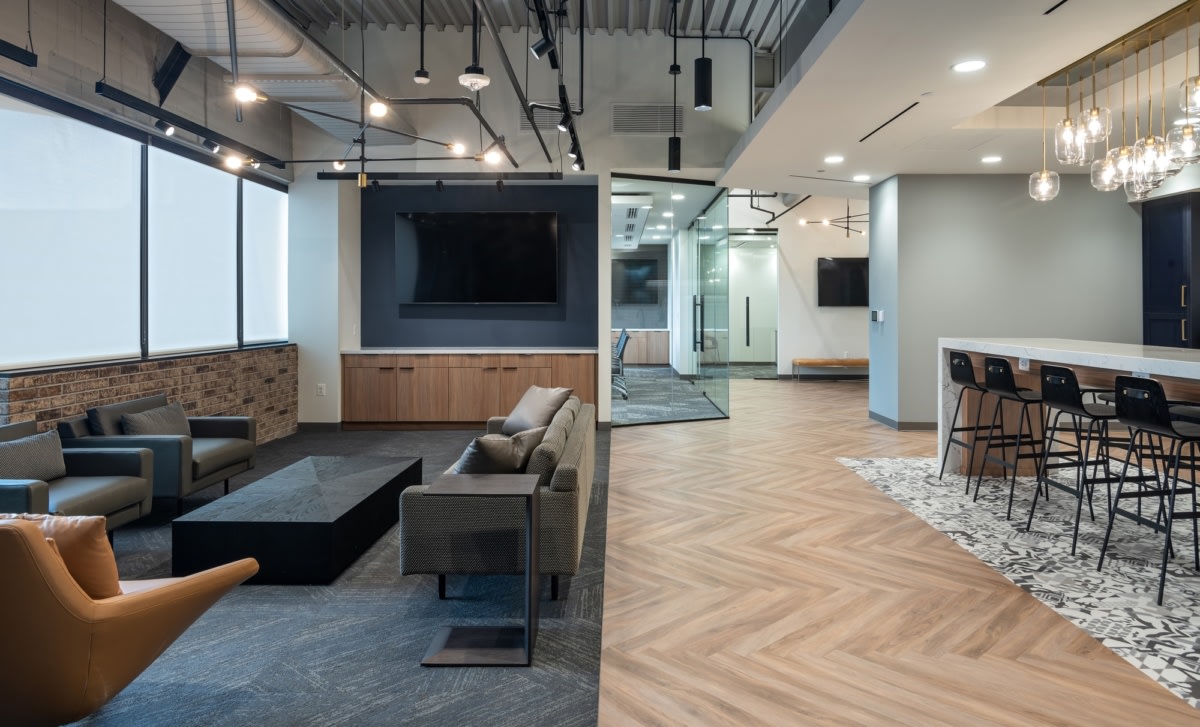 Draper & Kramer Offices - Reston | Office Snapshots