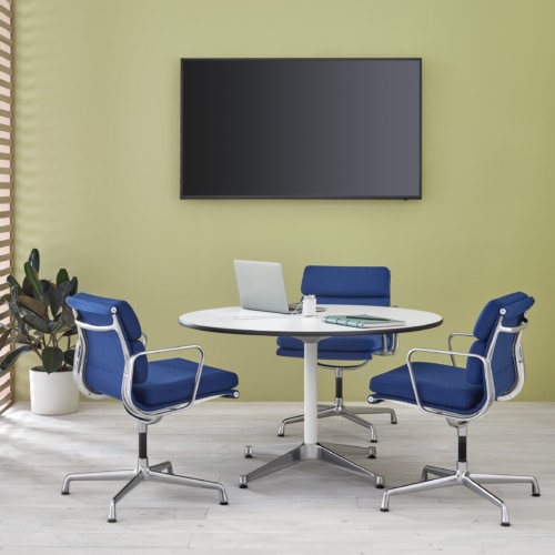 Eames Soft Pad Chair - 0