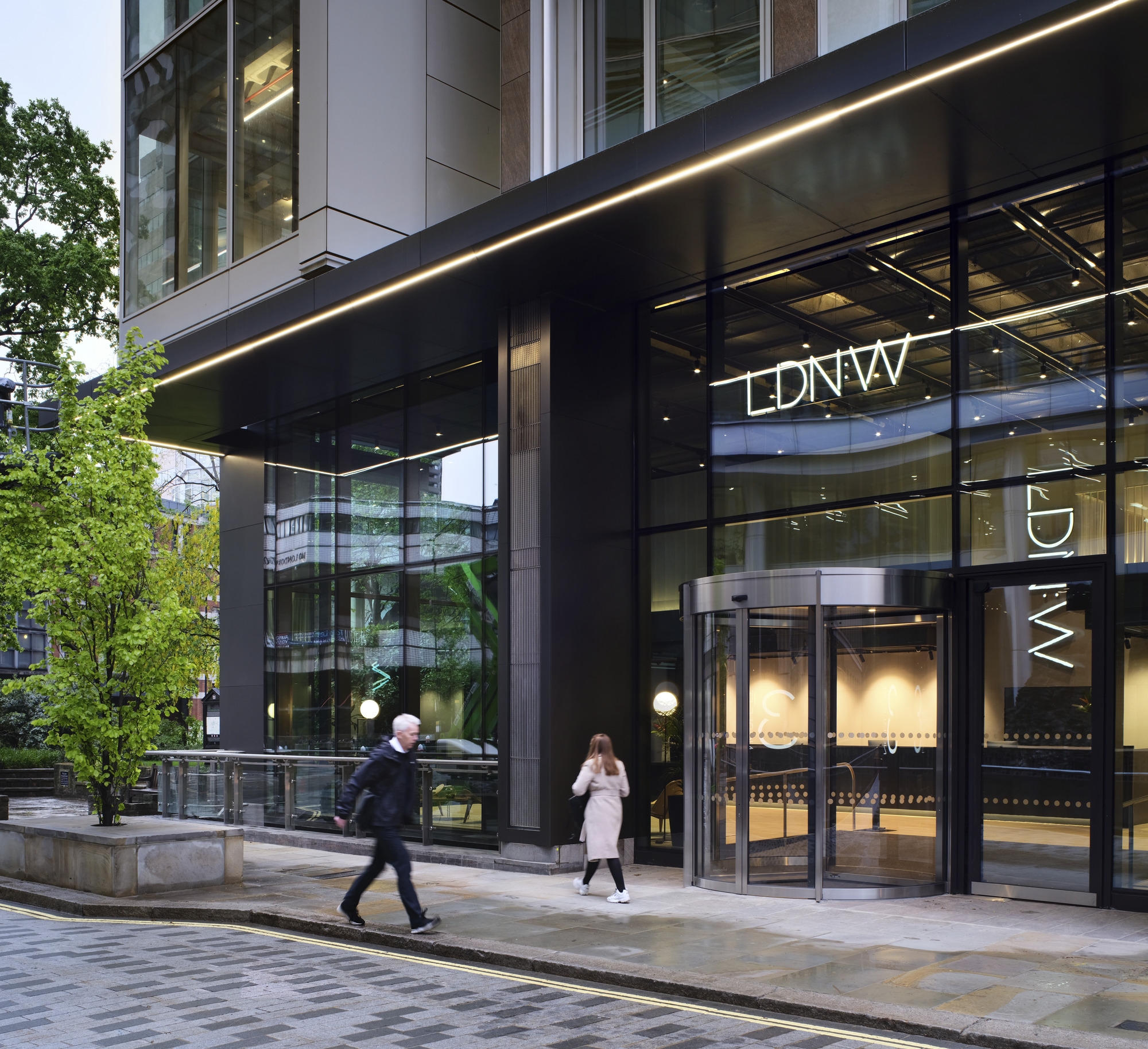 LDN:W Office Building – London | Office Snapshots