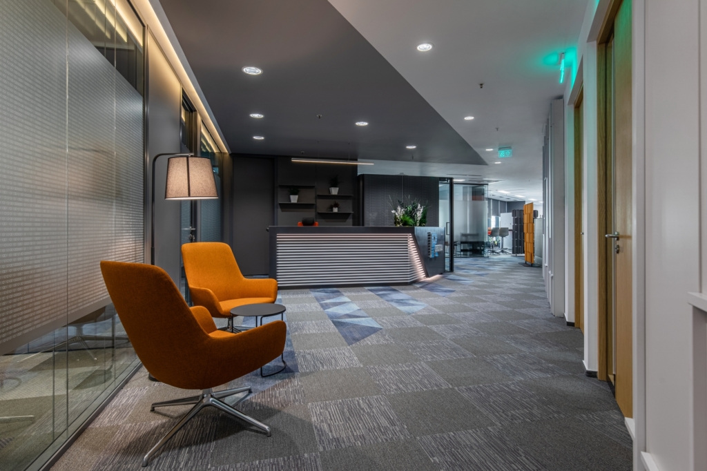 HTO Architecture and Engineering Office Design Projects | Office ...