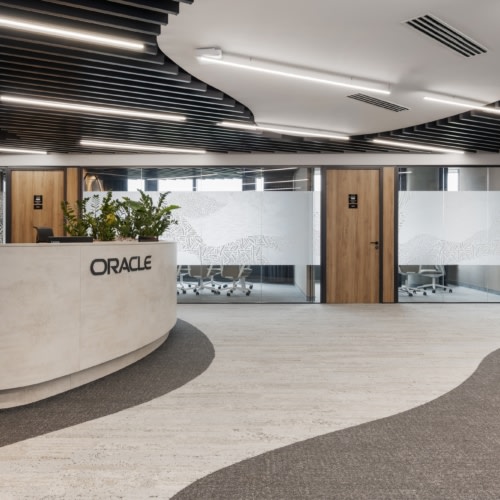 recent Oracle Offices – Budapest office design projects