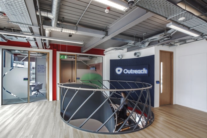 Outreach Offices - London - 1
