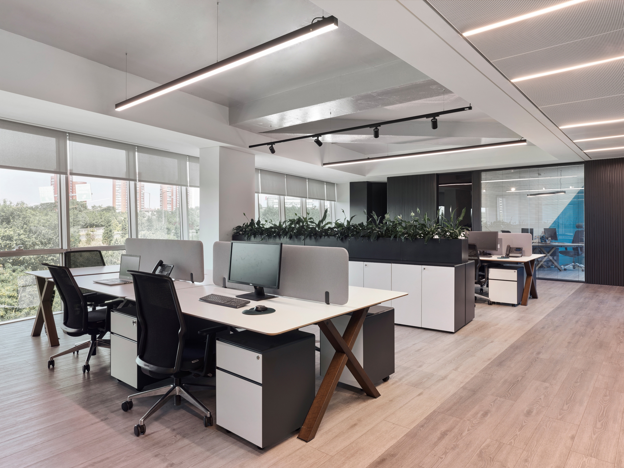 Yapi & Yapi Offices Istanbul Office Snapshots