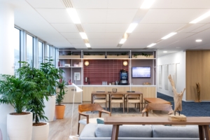 Roche Laboratories French Headquarters - Paris