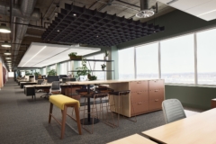Small Open Meeting Space in Earth Rated Offices - Montreal