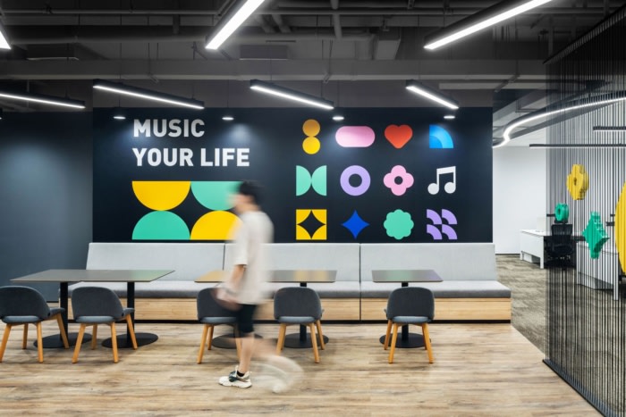 Leading Music Entertainment Group Offices - Shenzhen - 11