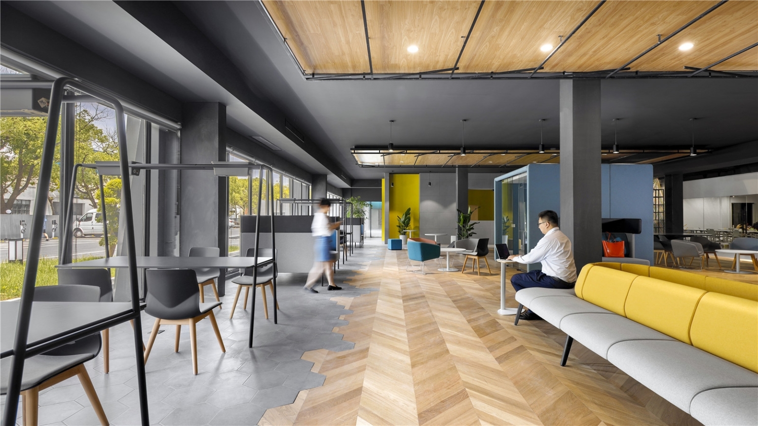 SGMW Advanced Center - Shanghai | Office Snapshots