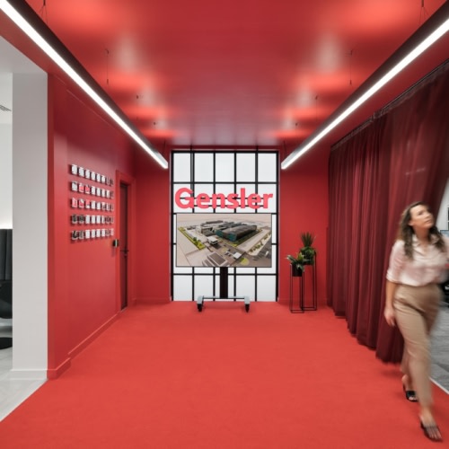 recent Tom Bird office photography projects