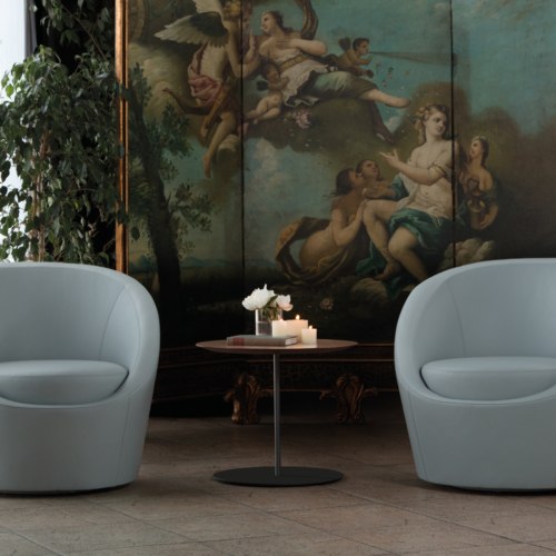 Lily Lounge - 0
