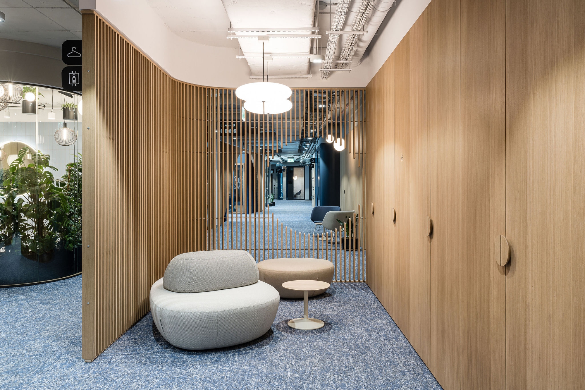 Allegro Offices - Poznan | Office Snapshots