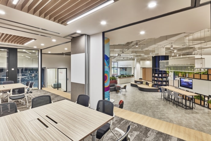 8VI Holdings Offices - Singapore - 9