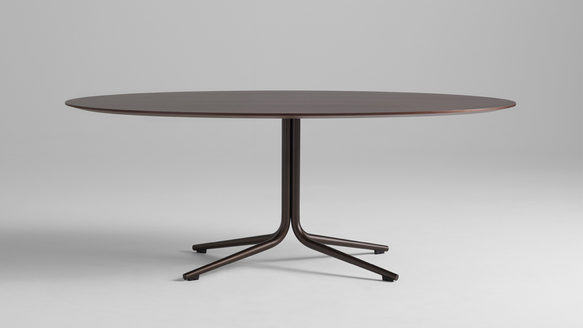 Davis Furniture Riza | Office Snapshots