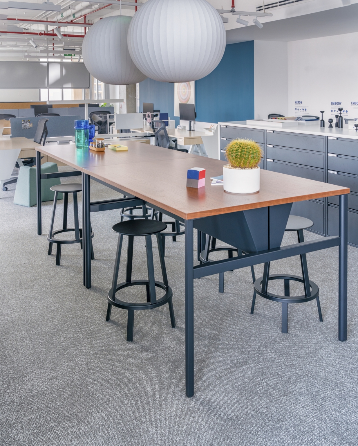 Herman Miller Offices Dubai Office Snapshots