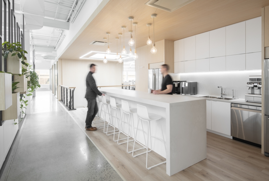 Laurentide Controls Offices Kirkland Office Snapshots