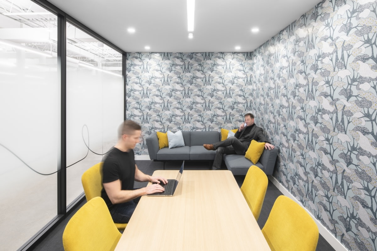 Laurentide Controls Offices Kirkland Office Snapshots