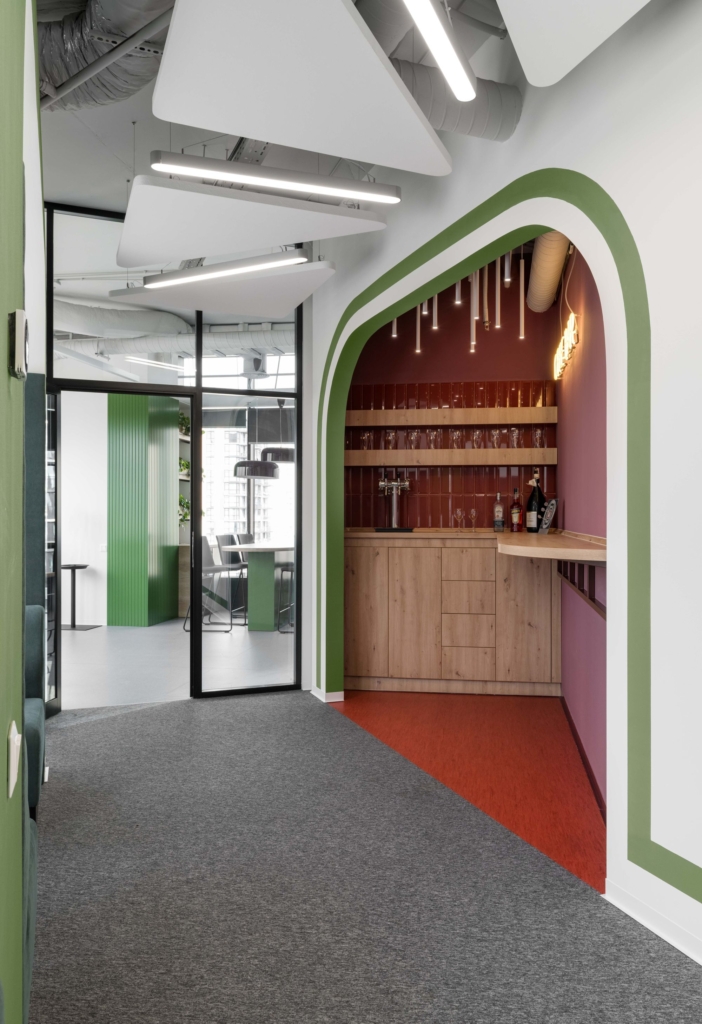 CBRE Offices - Kyiv | Office Snapshots