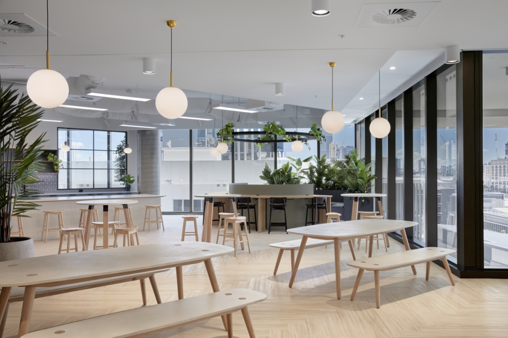 Mobo Offices - Brisbane | Office Snapshots