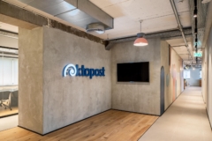 Track / Directional in Oktopost Offices - Tel Aviv