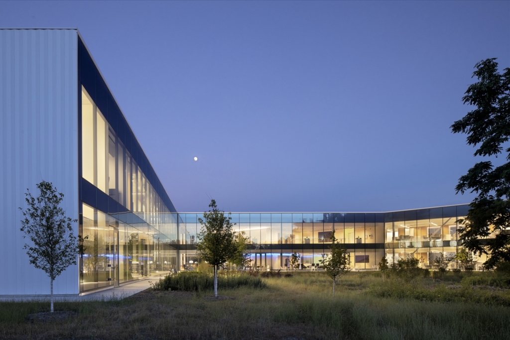 ZEISS Michigan Quality Excellence Center - Lyon Township | Office Snapshots