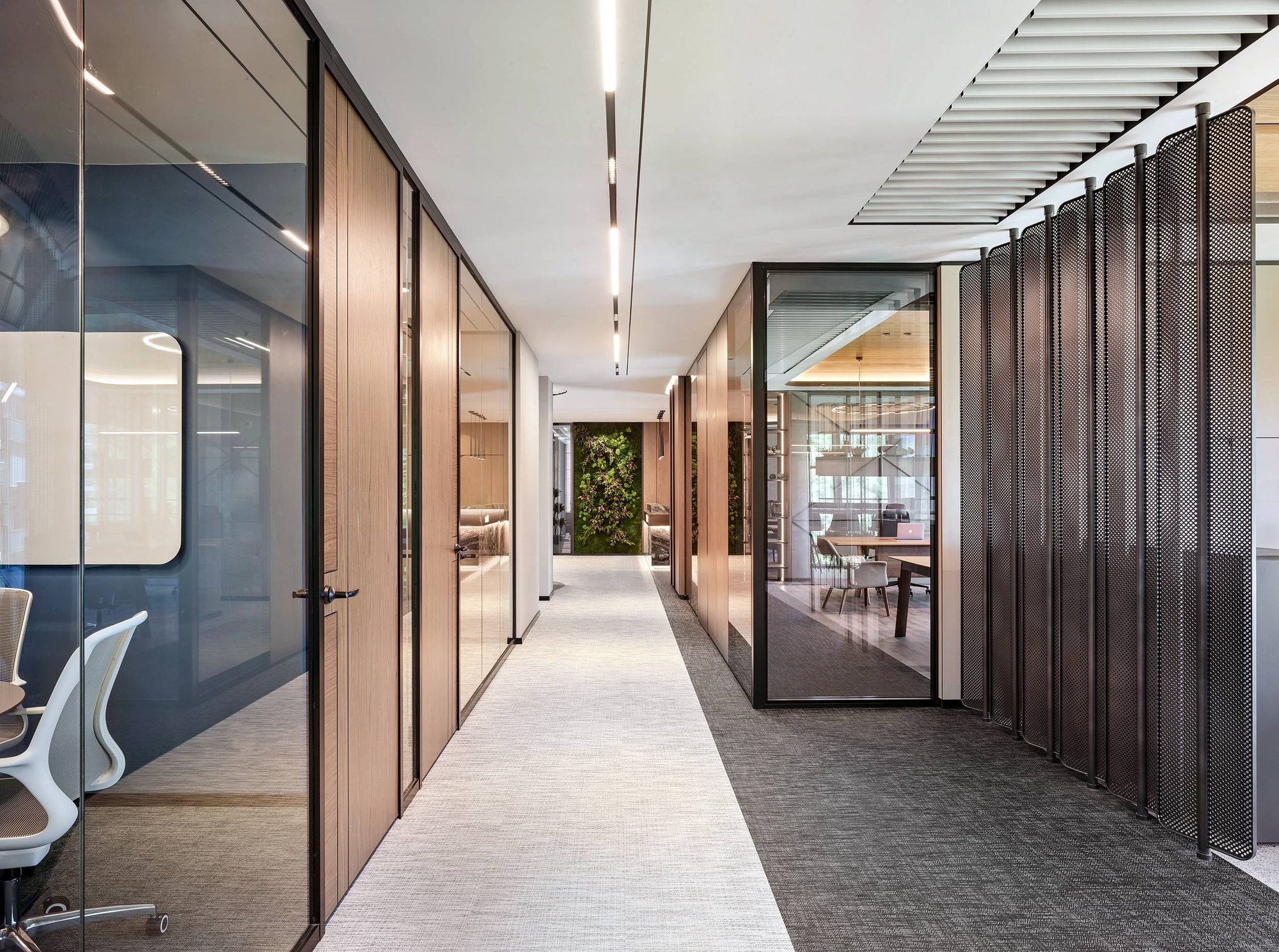 Ferre Offices - Istanbul | Office Snapshots