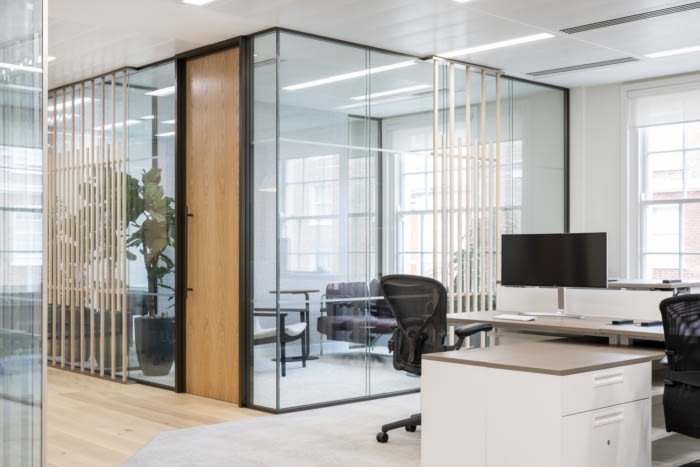 Talis Capital Offices - London - 6