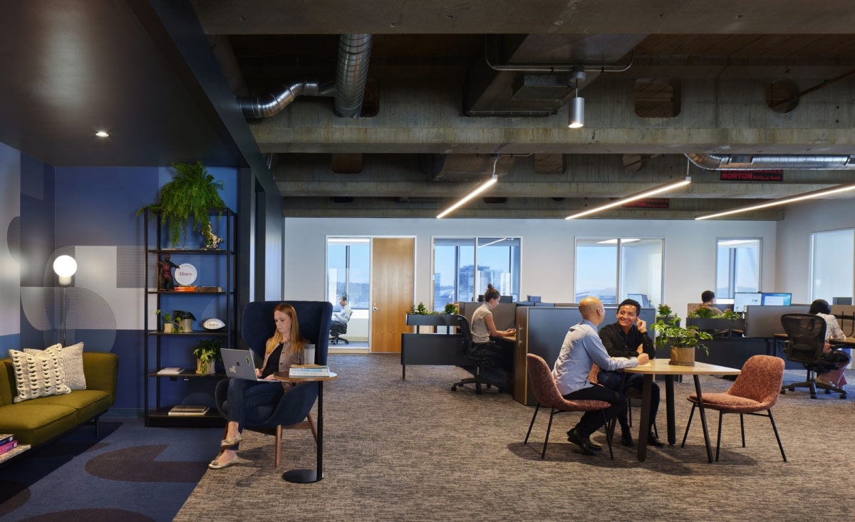 Hines Offices - Seattle | Office Snapshots