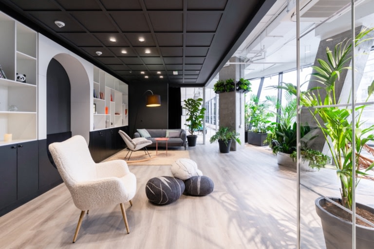 L’Oréal Offices - Kyiv | Office Snapshots