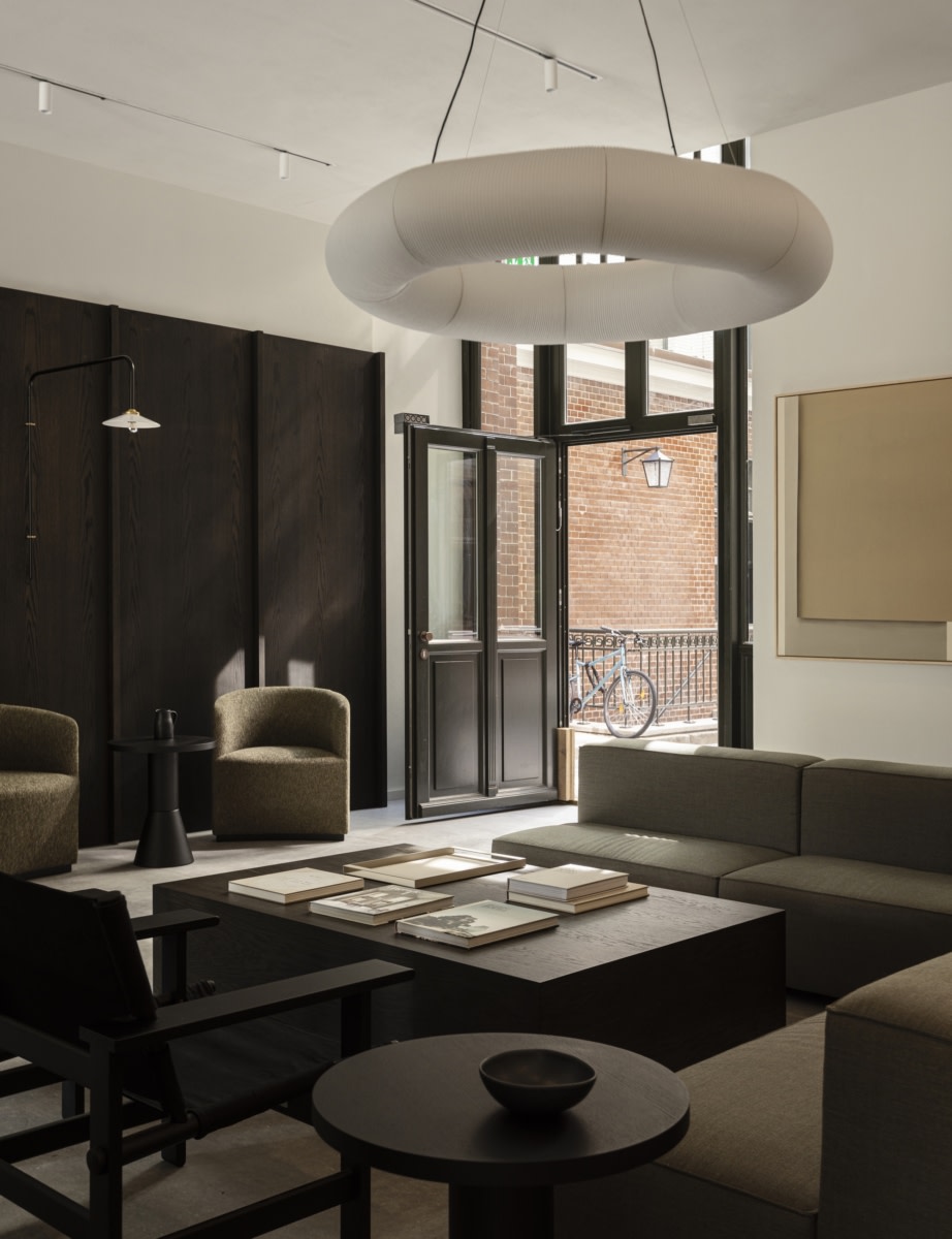 The Office Group (TOG) Coworking Linden Palais - Berlin | Office Snapshots