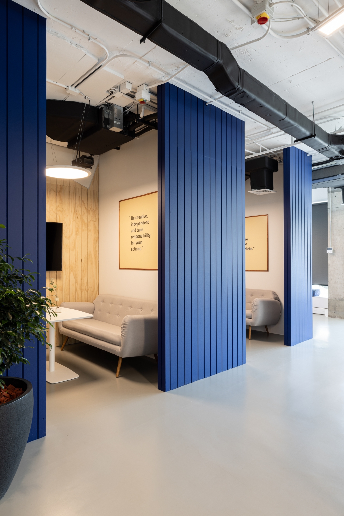 Adidas Offices - Santiago | Office Snapshots