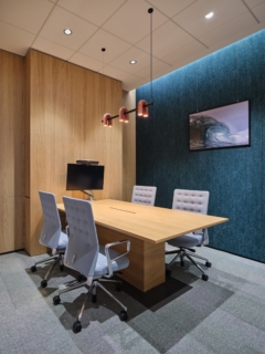 Small Meeting Room in Boston Consulting Group Offices - Seoul