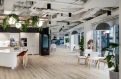 Lighting in Hogan Lovells Offices - London