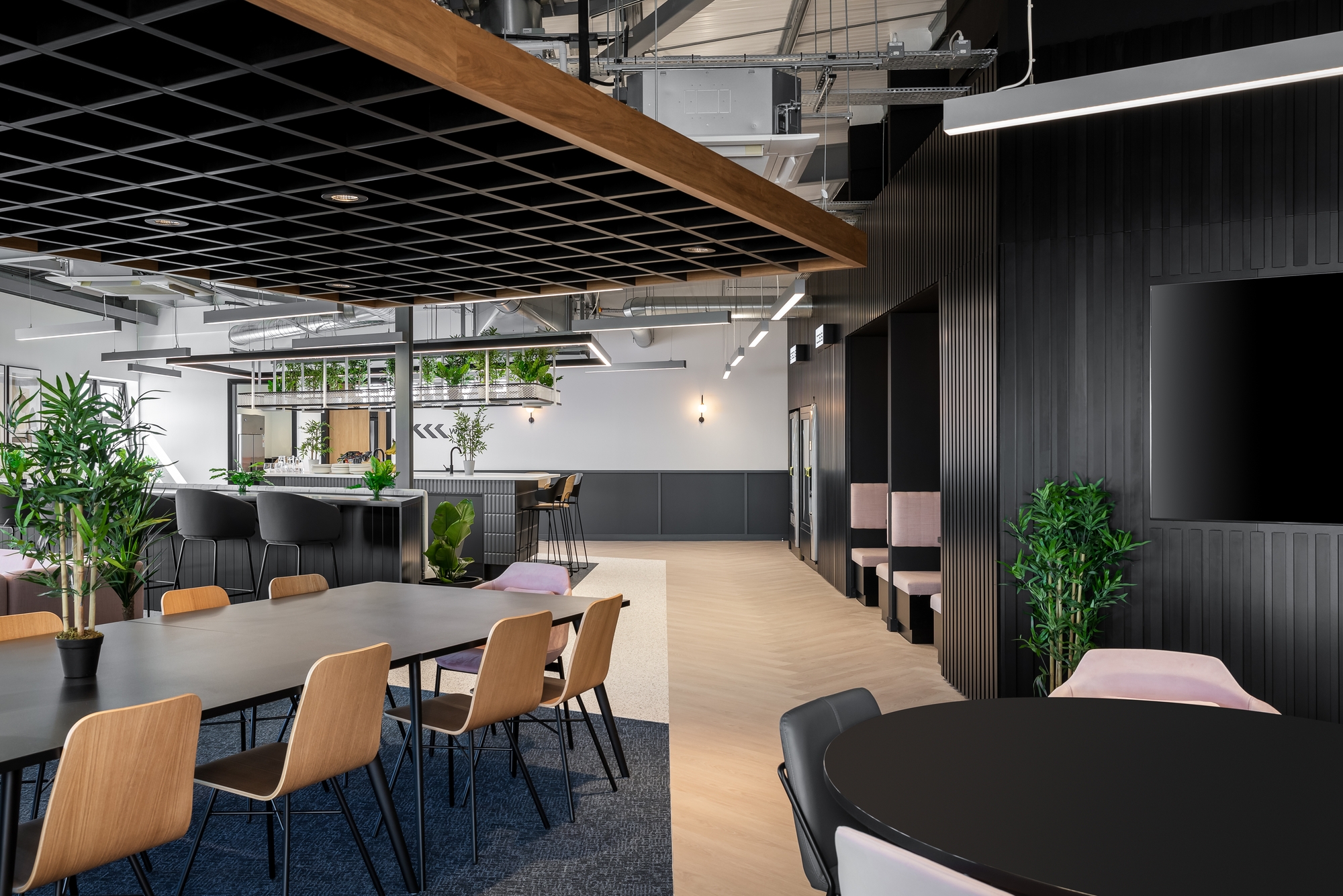 SmartBase Coworking Offices - Bournemouth | Office Snapshots