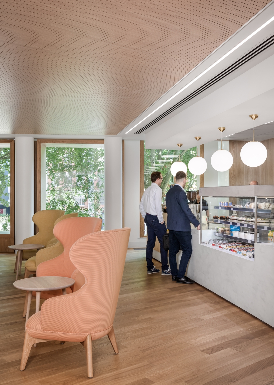 Gardiner & Theobold Offices London Office Snapshots