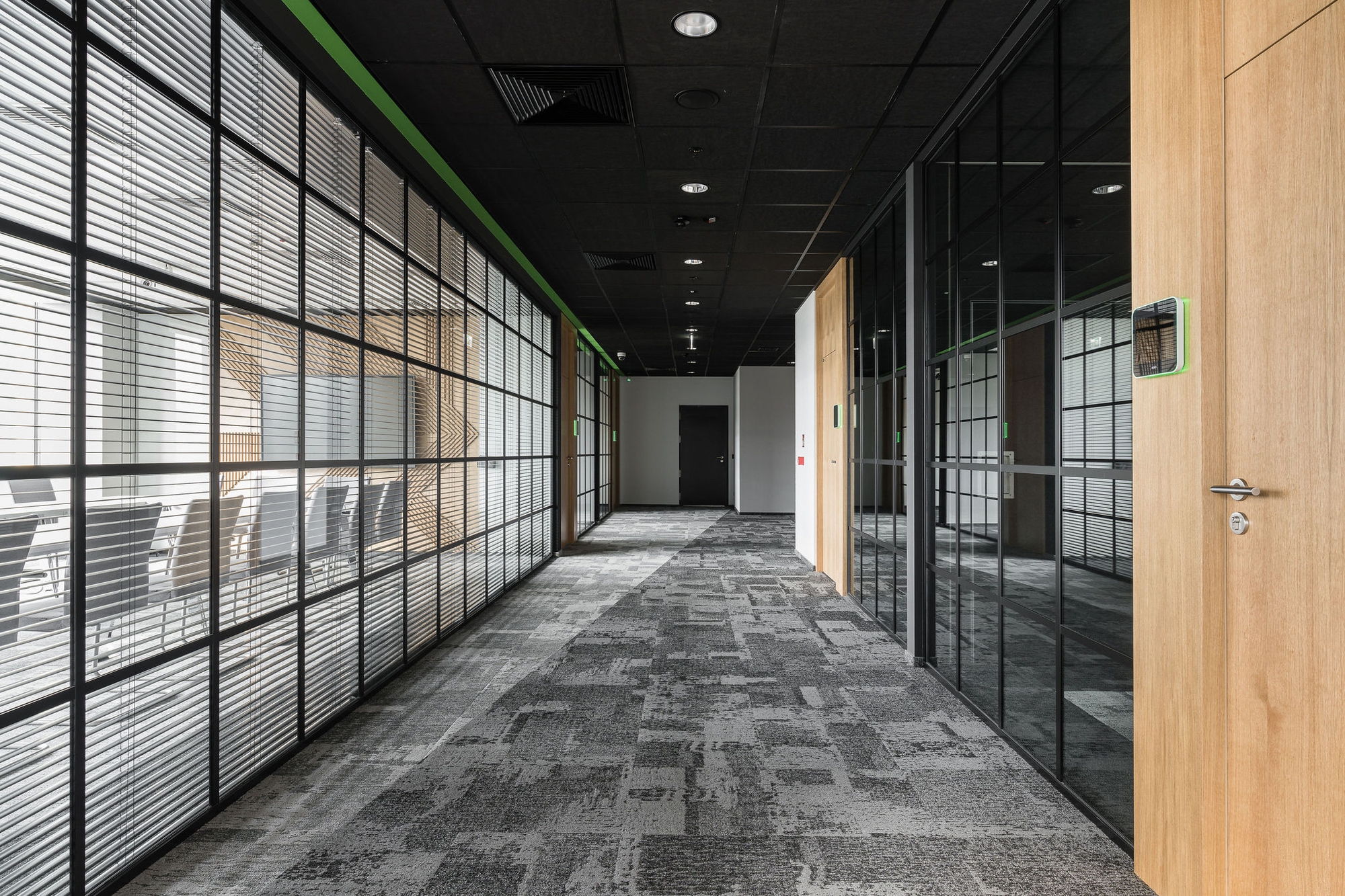 Leroy Merlin Offices - Warsaw | Office Snapshots