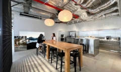 Track / Directional in On Running Offices - Ho Chi Minh City