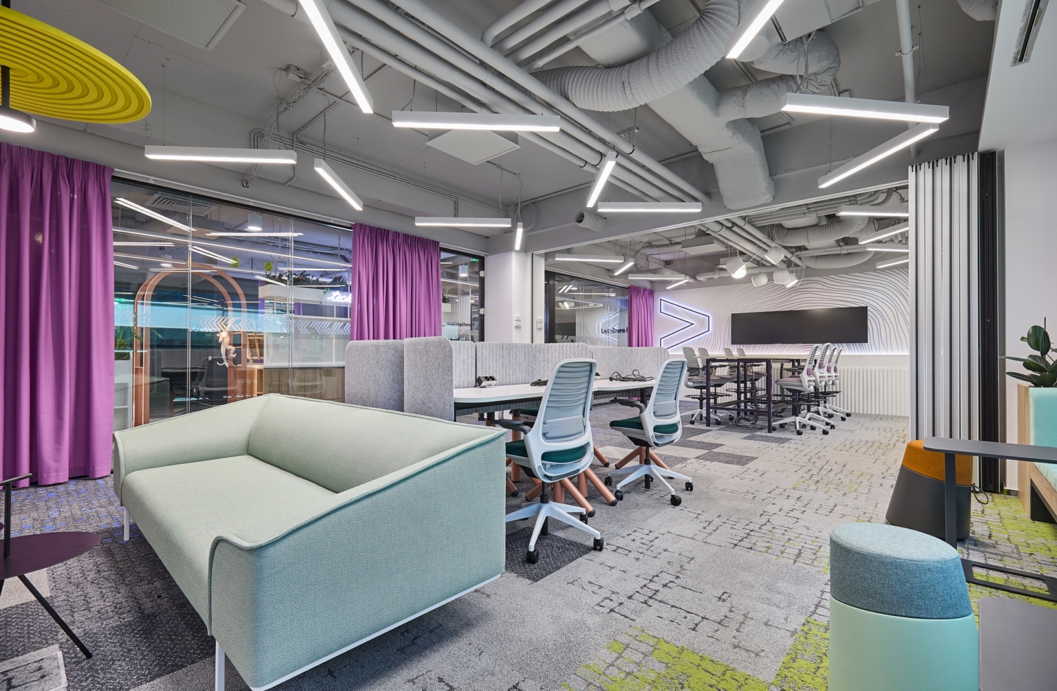 Accenture Technology Innovation Center - Bucharest | Office Snapshots