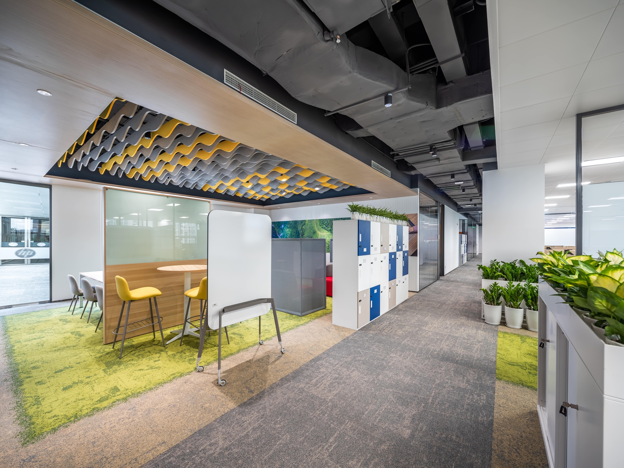 HP Offices - Chongqing | Office Snapshots