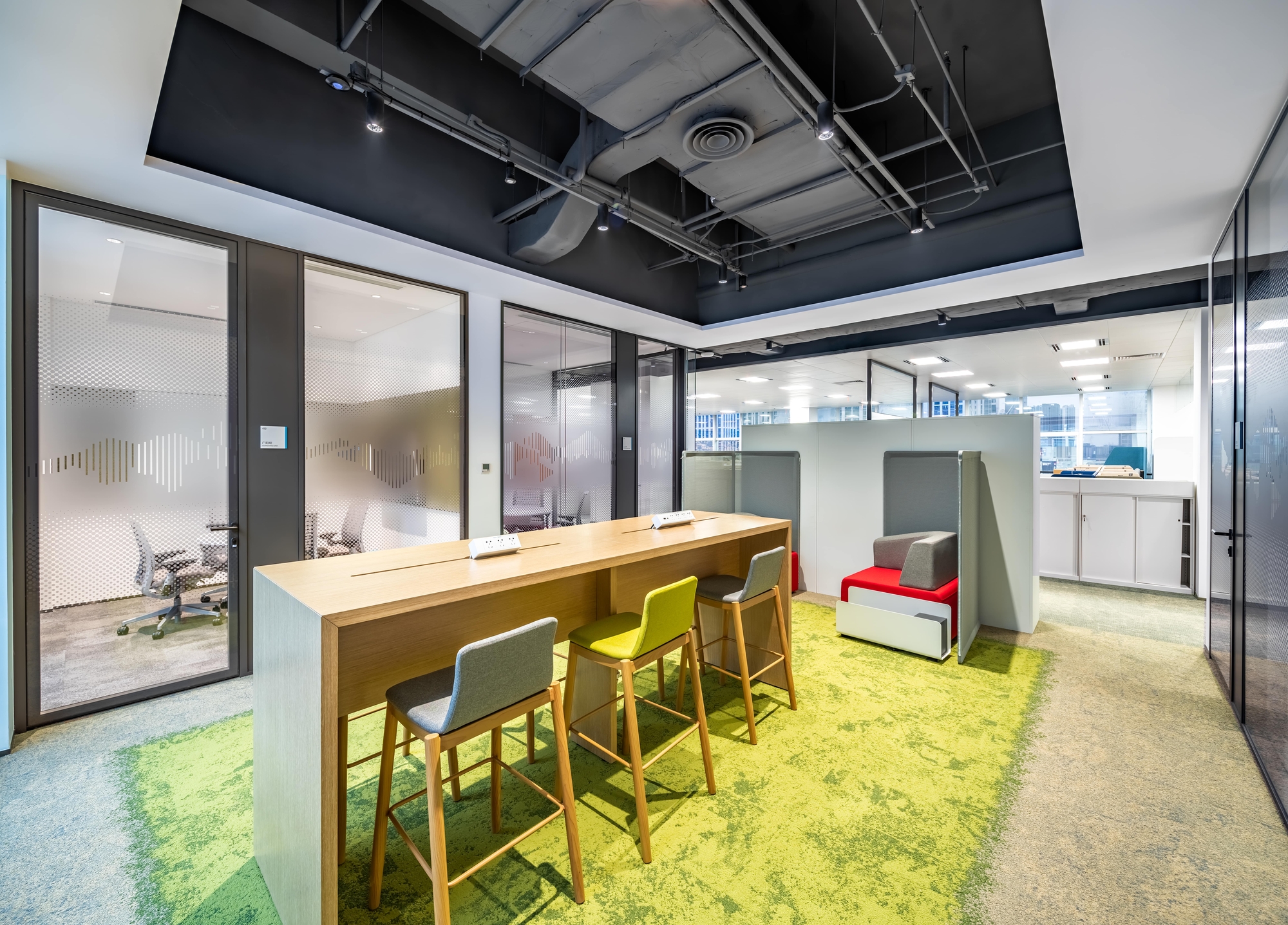 HP Offices - Chongqing | Office Snapshots