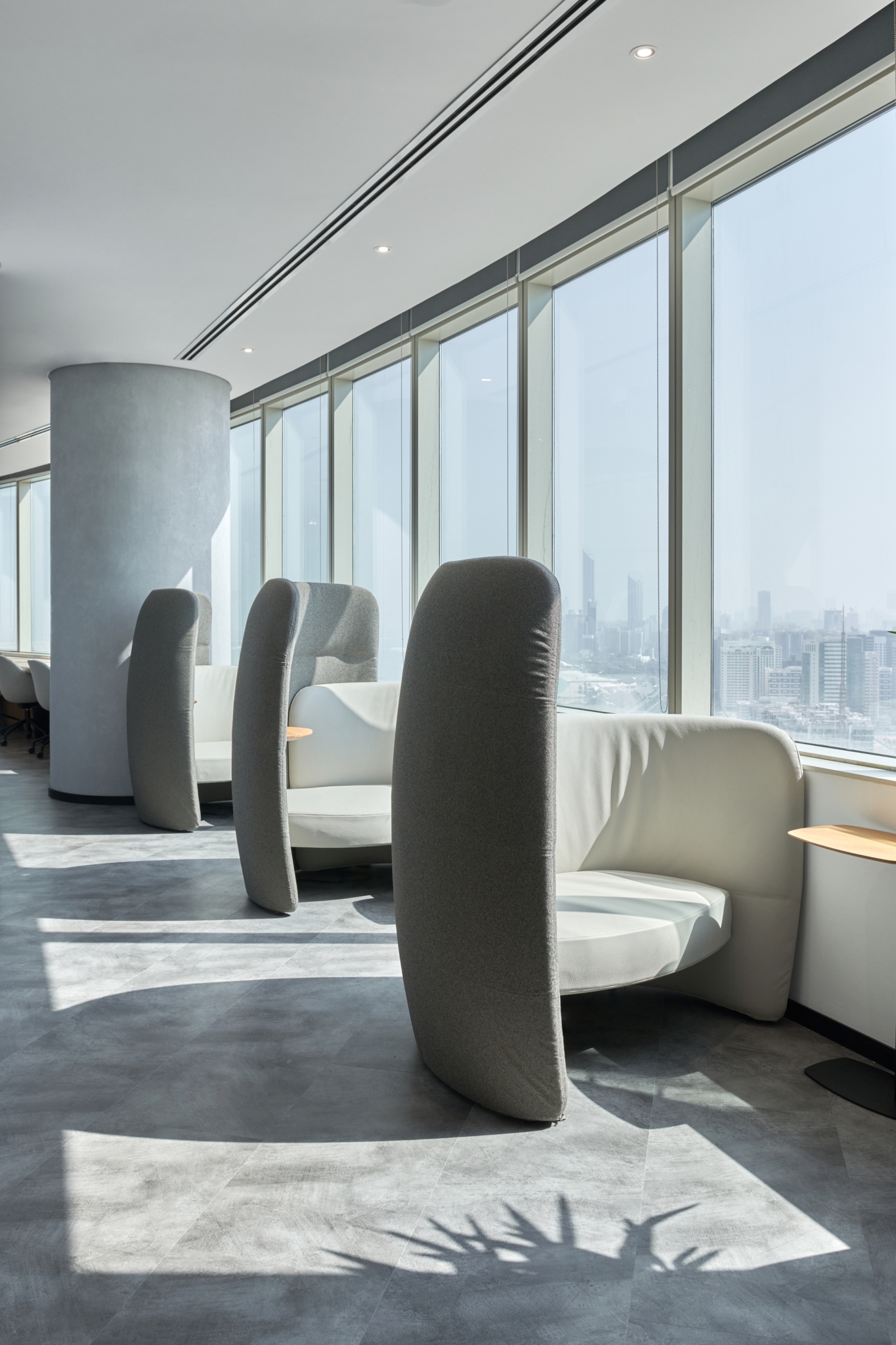 Oliver Wyman Offices - Abu Dhabi | Office Snapshots