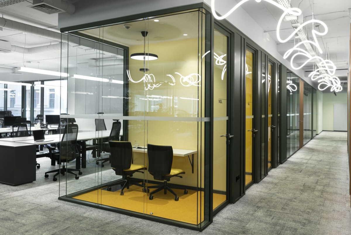 Payhawk office