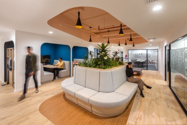 Procter & Gamble Offices Lima Office Snapshots