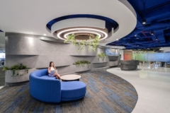 Suspended Cylinder / Round in Concentrix Offices - Ho Chi Minh City