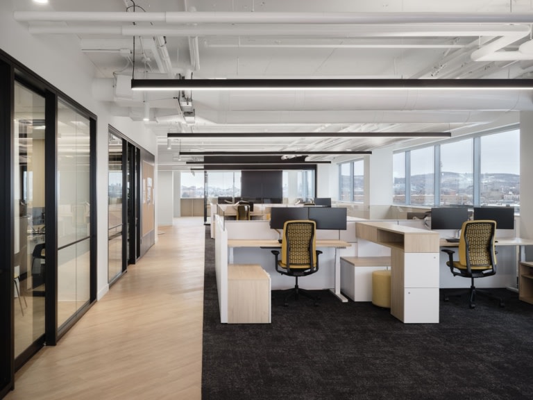 Petra Group Offices - Montreal | Office Snapshots