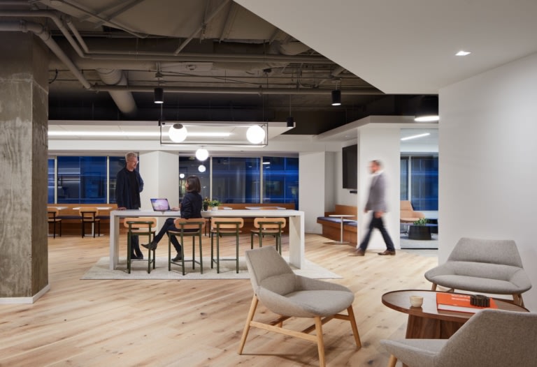 Tylin Offices - Chicago 