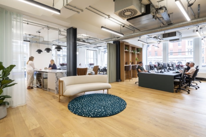 Hunters Showroom and Offices – London