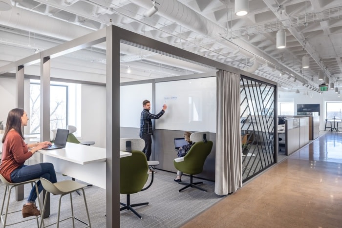 iSpace Environments Showroom and Offices - Minneapolis - 5