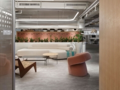Sofas / Modular Lounge in Unilever Offices - Istanbul